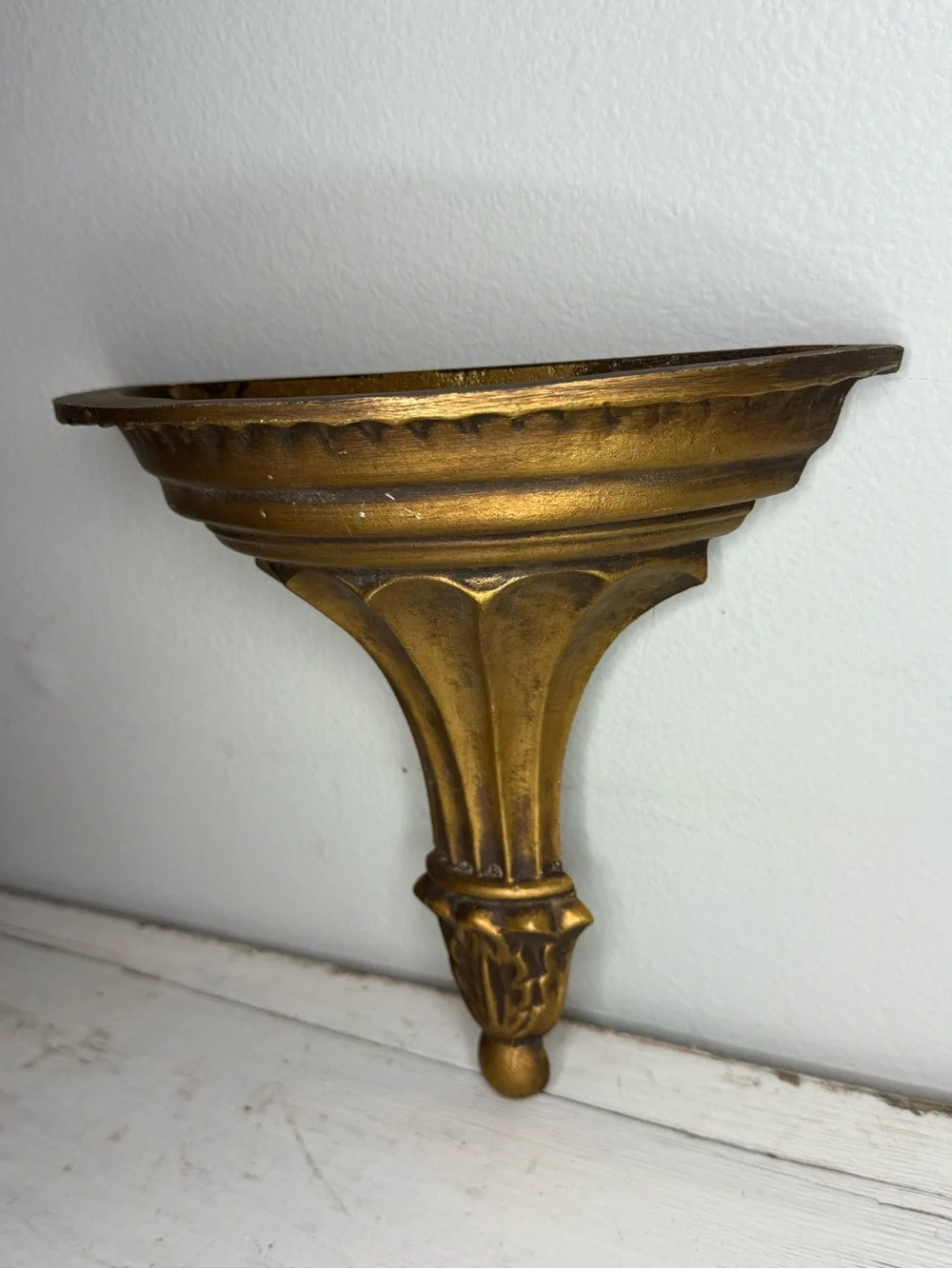 Ornate Gold Wall Pocket Planter, Hollywood Regency Vtg Hoda Ribbed Metal MCM 60s